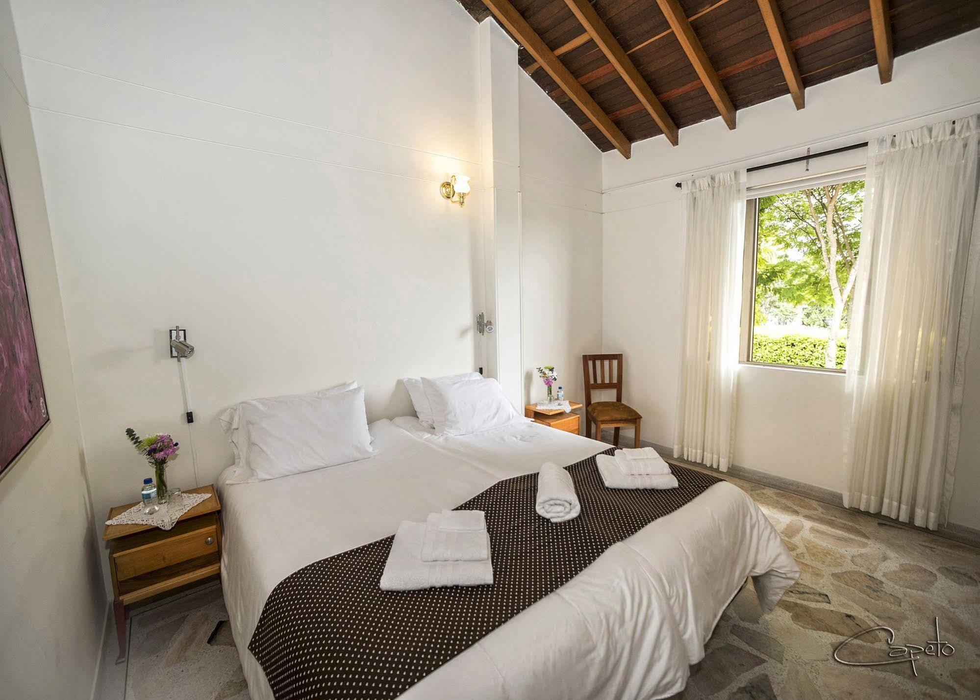 El Lugar Boutique Hotel Cerritos Екстер'єр фото