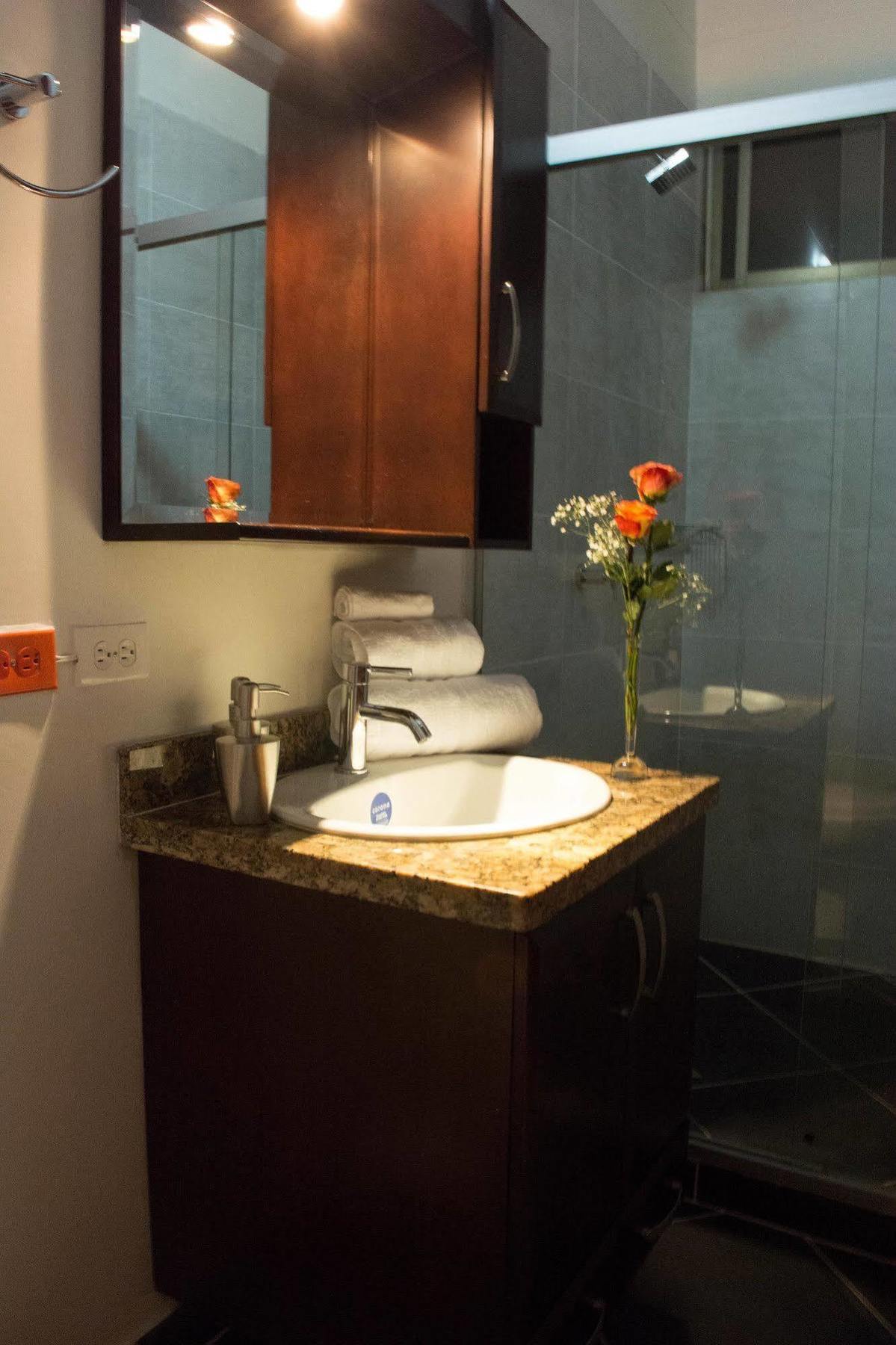 El Lugar Boutique Hotel Cerritos Екстер'єр фото